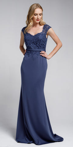 SWEETHEART NECKLINE EMBROIDERED EVENING GOWN